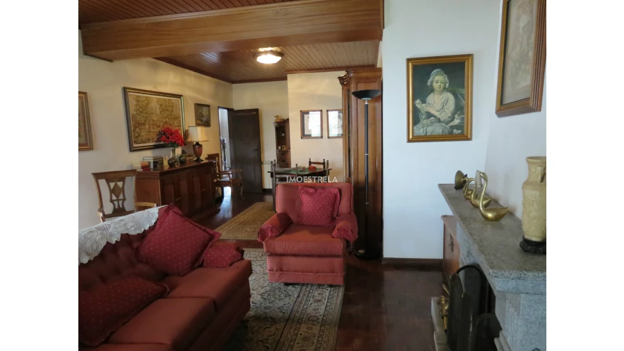 Moradia T5 para Venda em Santa Comba Foto 13