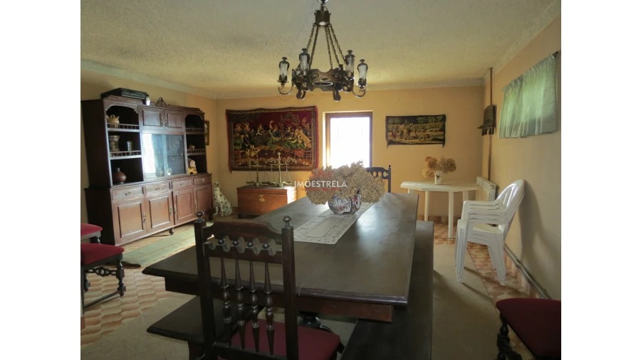 Moradia T5 para Venda em Santa Comba Foto 7