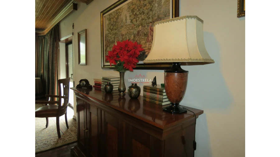 Moradia T5 para Venda em Santa Comba Foto 12