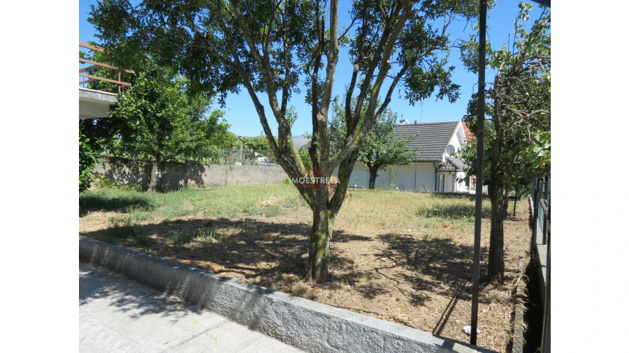 Moradia T5 para Venda em Santa Comba Foto 18