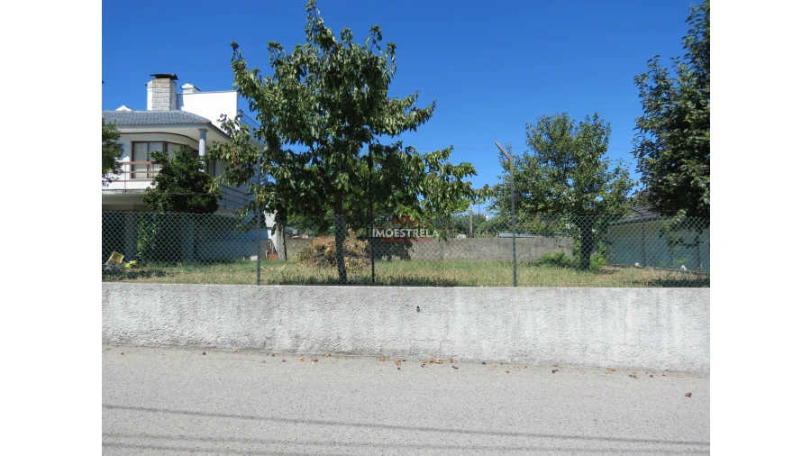 Moradia T5 para Venda em Santa Comba Foto 16