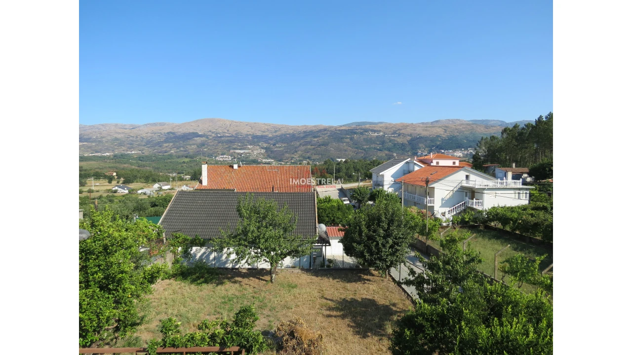 Moradia T5 para Venda em Santa Comba Foto 17