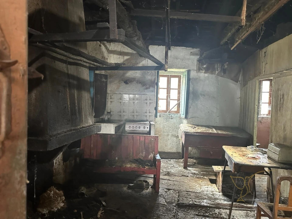 Moradia T3 para Venda em Castro Laboreiro e Lamas de Mouro Foto 7
