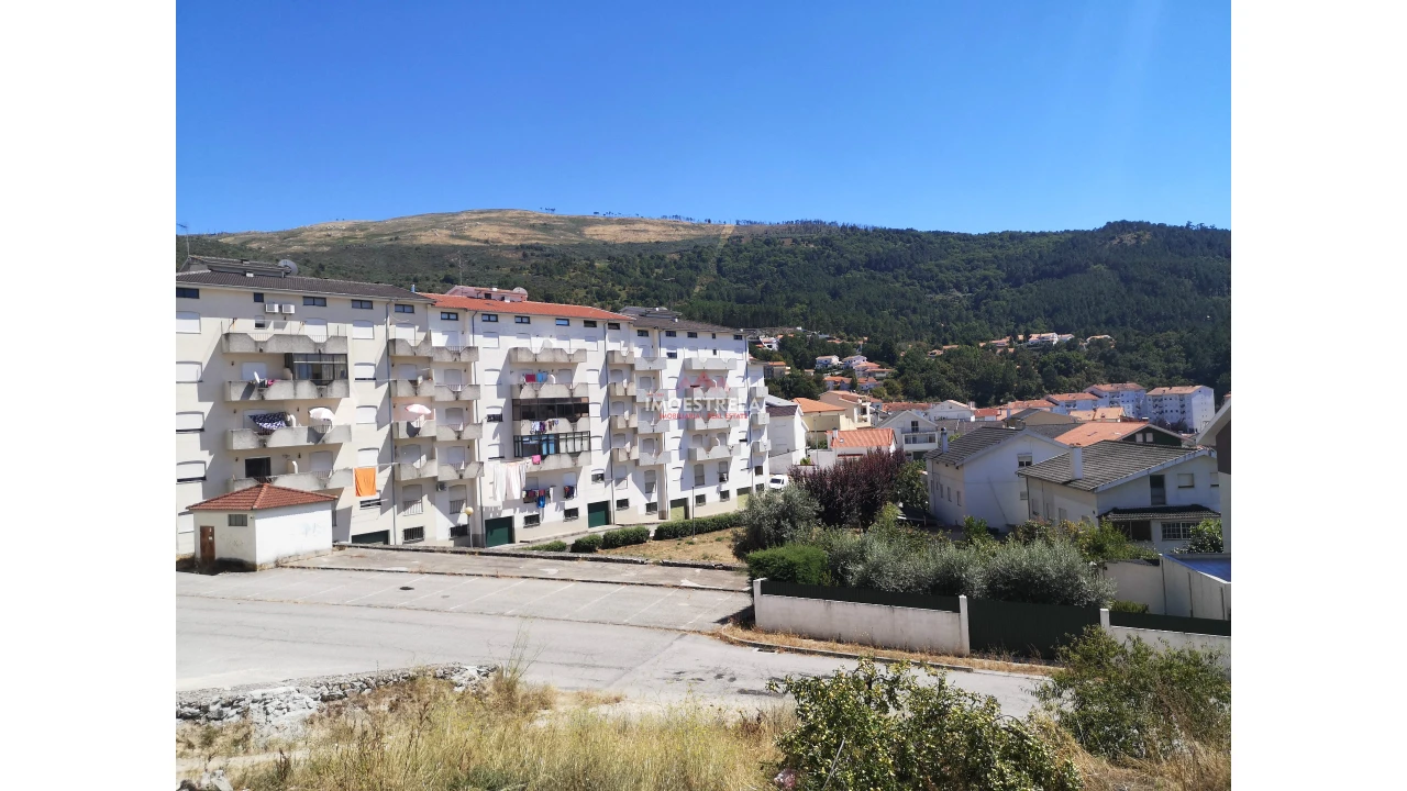 Loja para Venda em Seia, São Romão e Lapa dos Dinheiros Foto 11