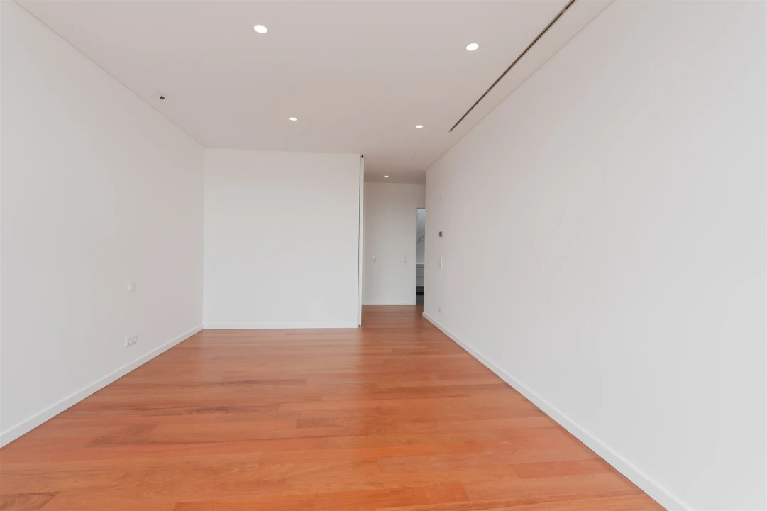 Moradia T5 para Venda em Alcabideche Foto 32