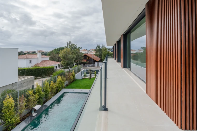 Moradia T5 para Venda em Alcabideche Foto 40