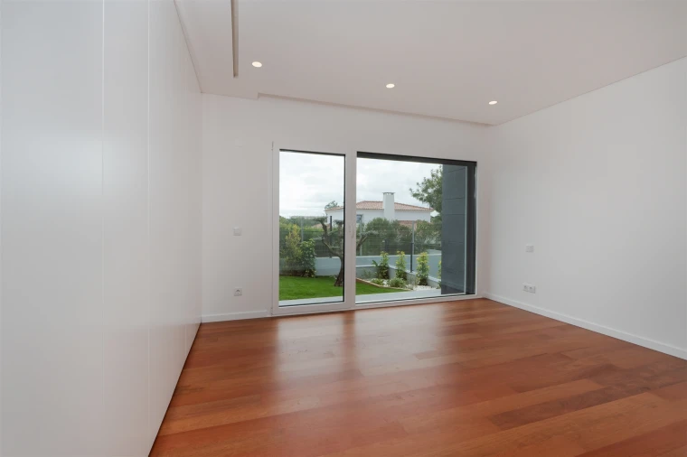 Moradia T5 para Venda em Alcabideche Foto 43