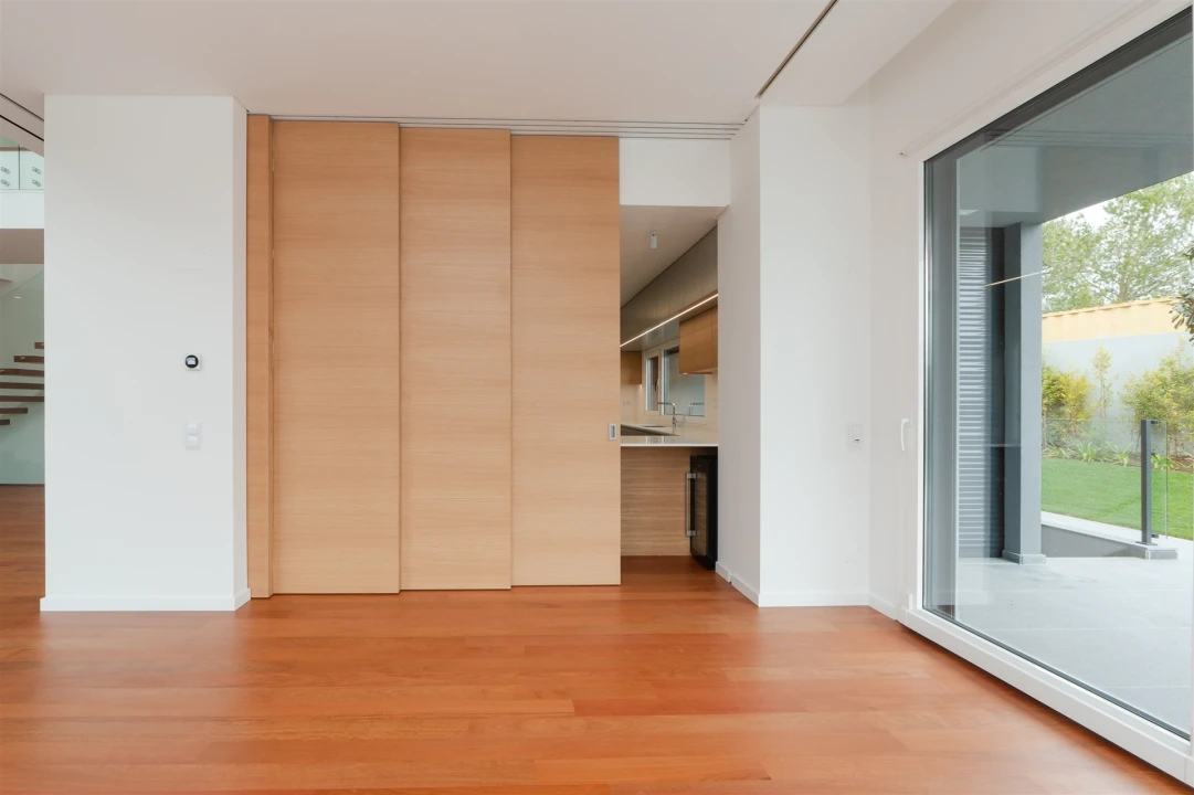 Moradia T5 para Venda em Alcabideche Foto 16