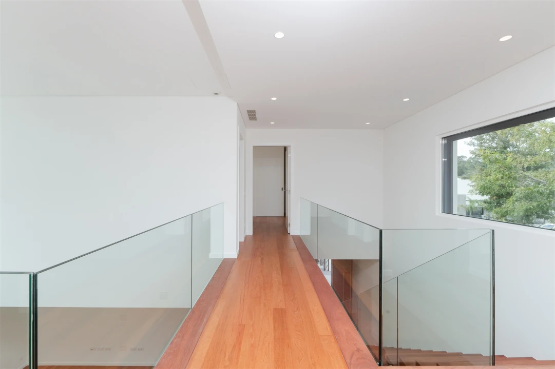 Moradia T5 para Venda em Alcabideche Foto 30