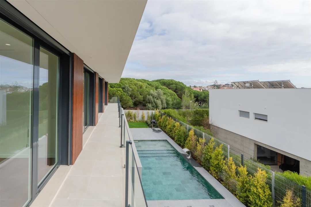 Moradia T5 para Venda em Alcabideche Foto 41