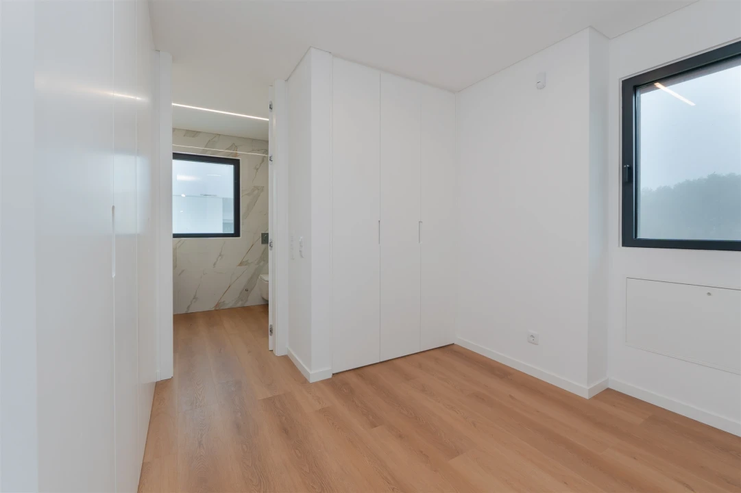 Moradia T4 para Venda em Alcabideche Foto 25