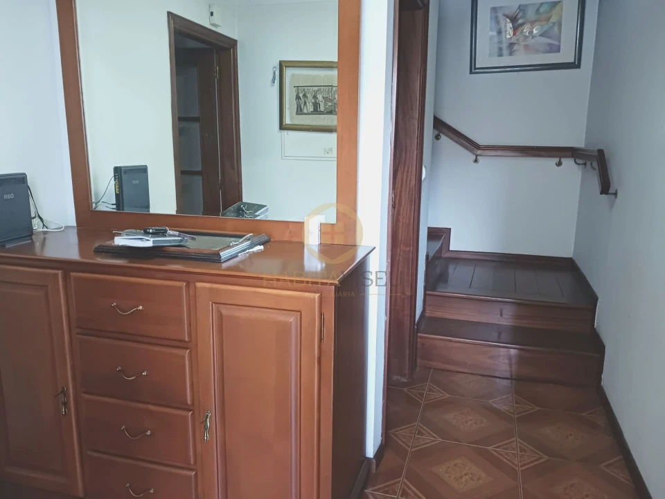 Apartamento T3 para Venda em Viseu Foto 8