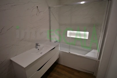 Apartamento T2 para Venda em Marvila, Ribeira Santarém, São Salvador, São Nicolau