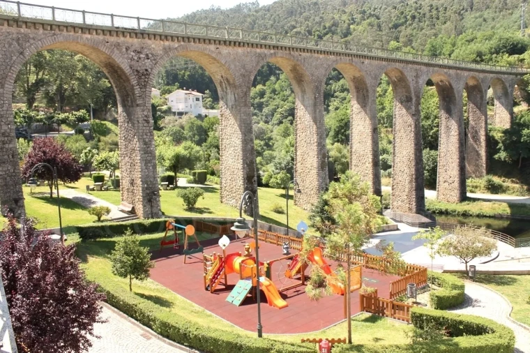 Terreno para Venda em Oliveira de Frades, Souto de Lafões e Sejães Foto 9