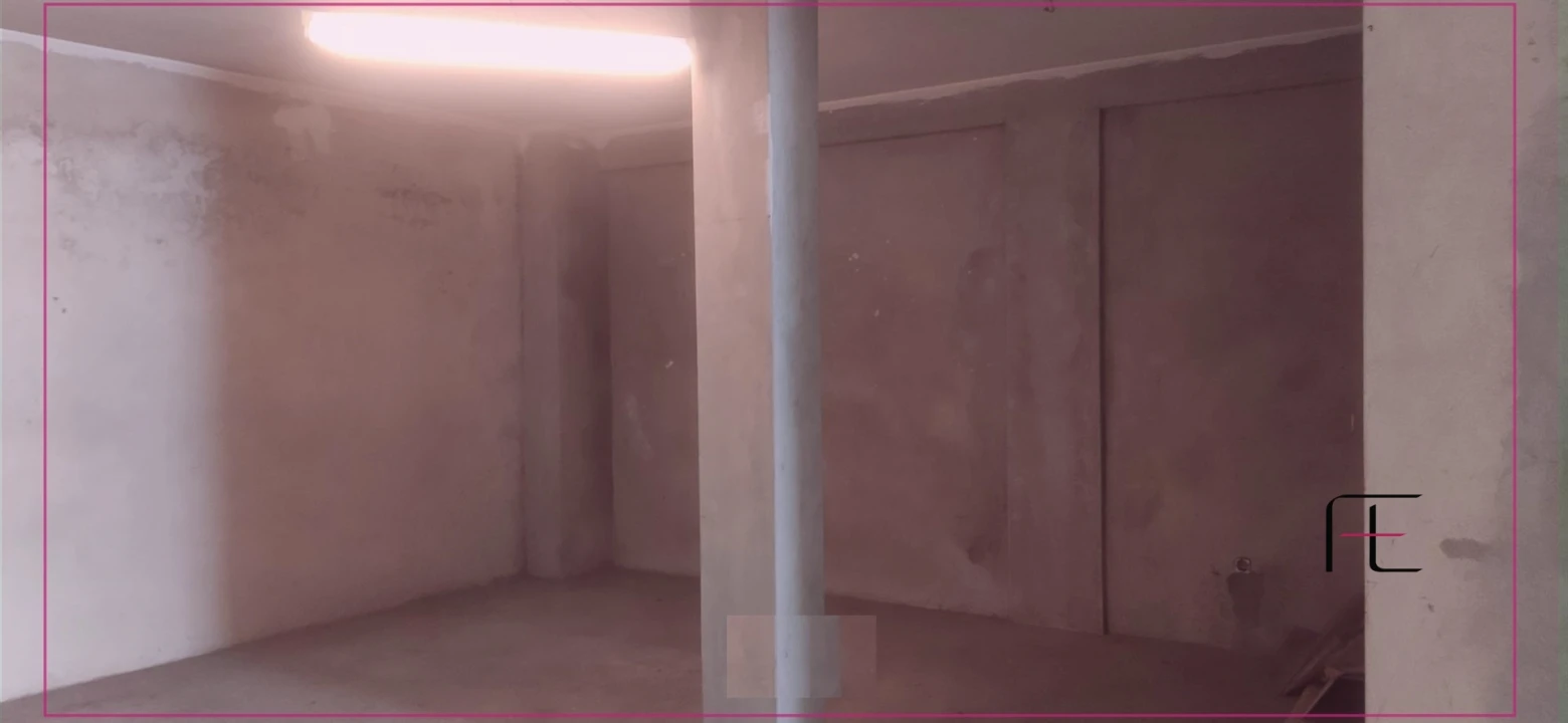 Escritório para Venda em Mafamude e Vilar do Paraíso Foto 9