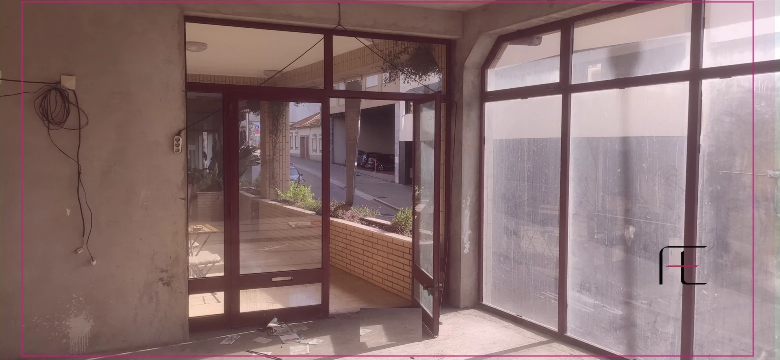 Escritório para Venda em Mafamude e Vilar do Paraíso Foto 8