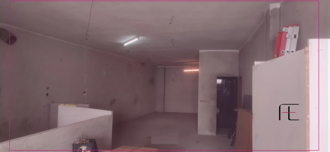 Escritório para Venda em Mafamude e Vilar do Paraíso Foto 12