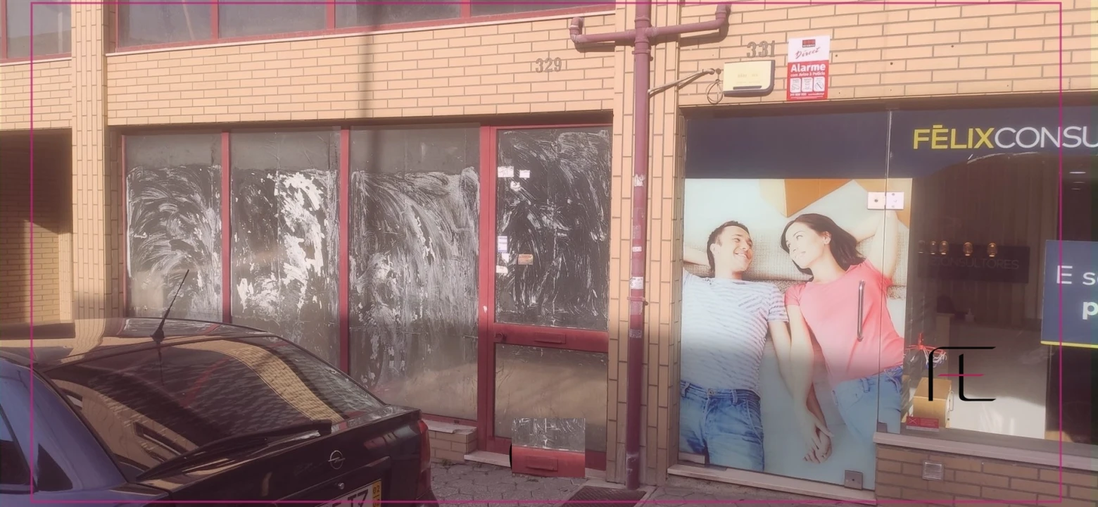 Escritório para Venda em Mafamude e Vilar do Paraíso Foto 5