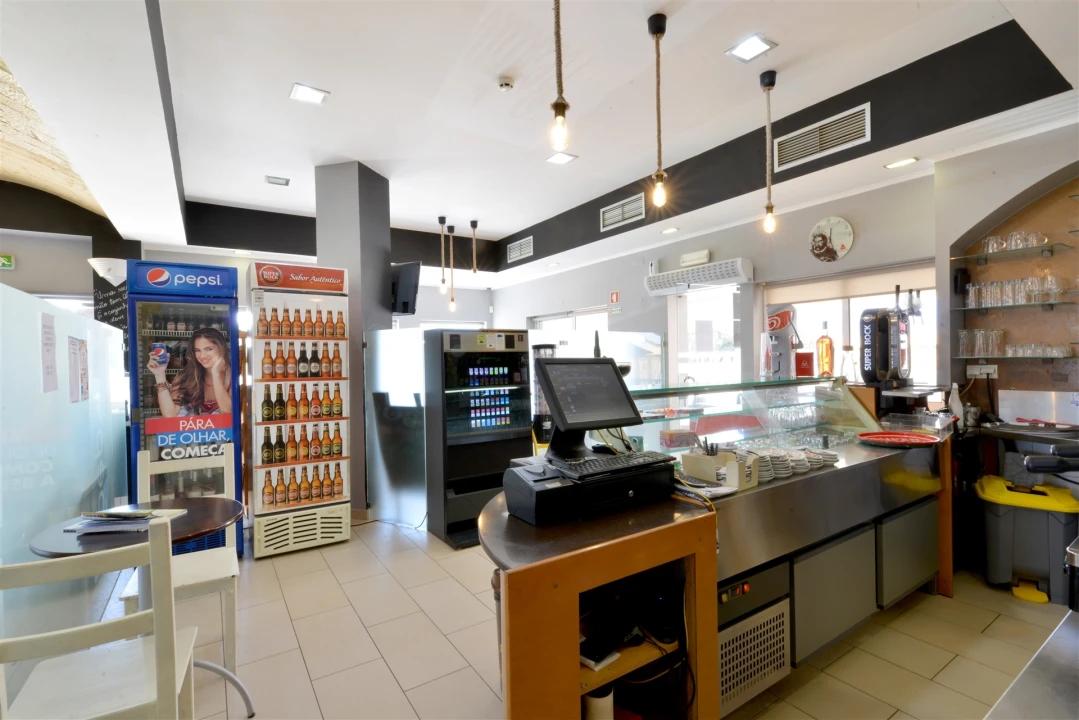 Negócio para Arrendamento em Silveira Foto 24