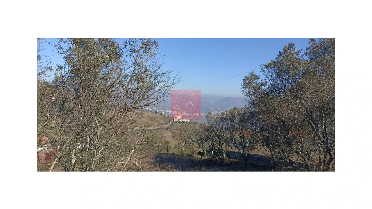 Terreno para Venda em Cambres Foto 3