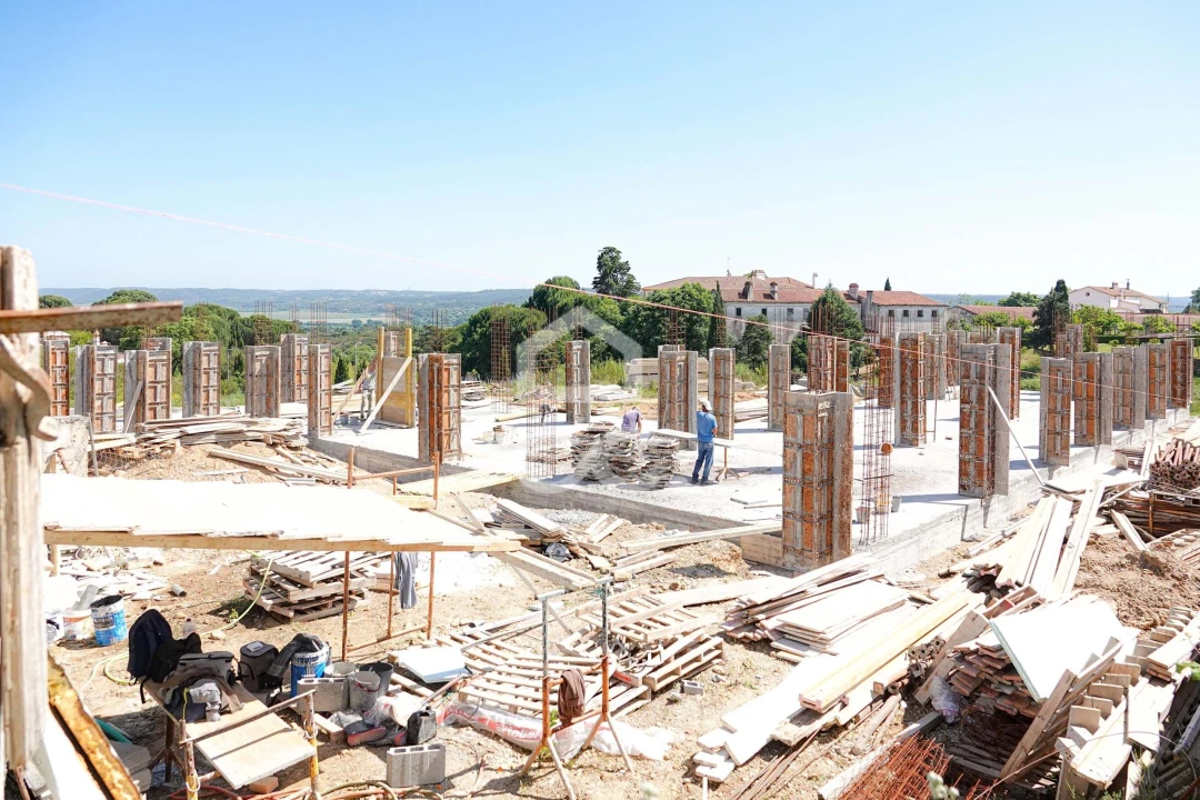 Moradia T5 para Venda em Constancia Foto 4