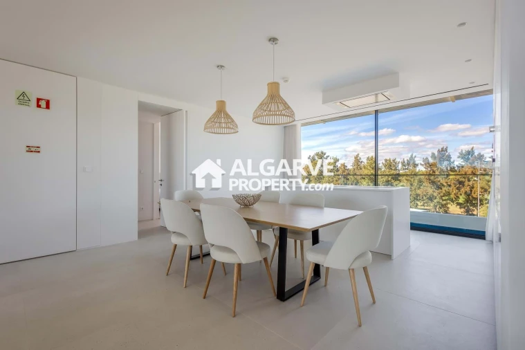 Apartamento T2 para Venda em Quarteira Foto 7