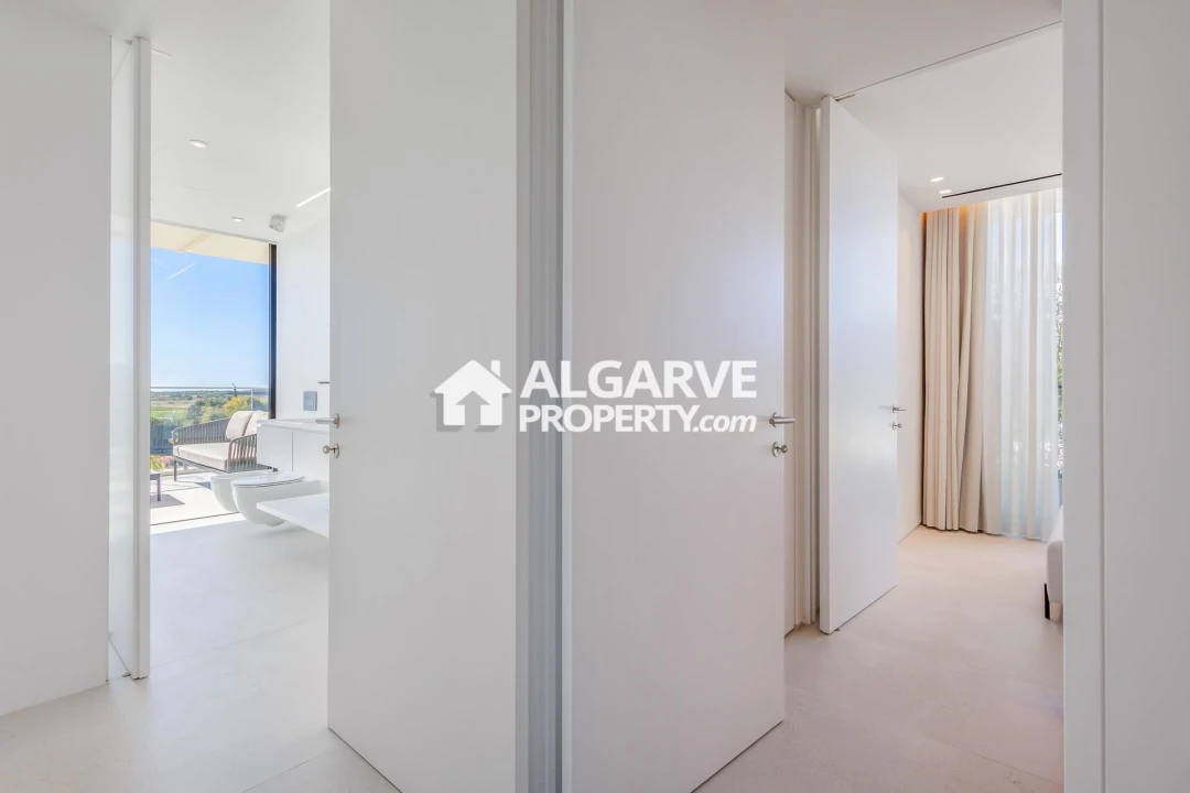 Apartamento T3 para Venda em Quarteira Foto 21