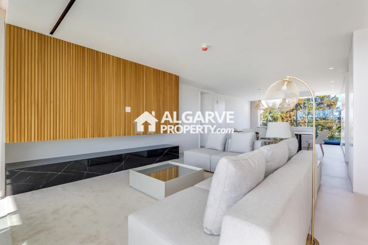 Apartamento T3 para Venda em Quarteira Foto 19