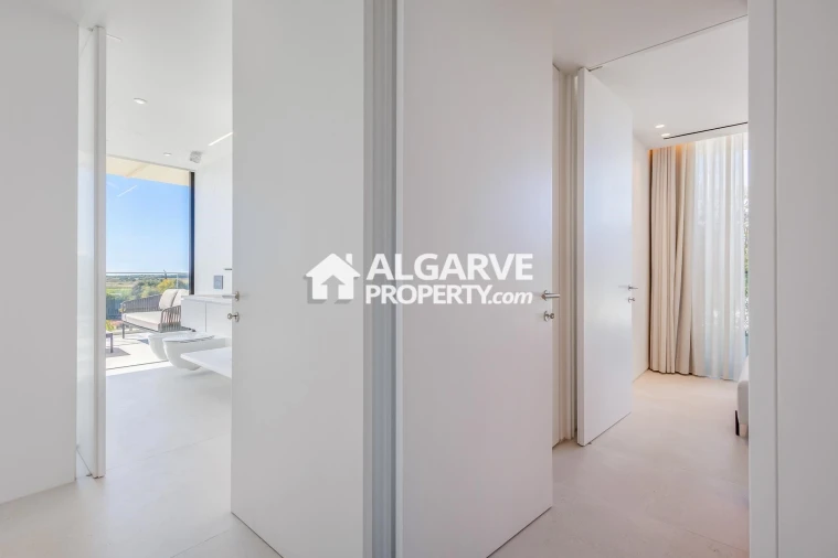 Apartamento T3 para Venda em Quarteira Foto 21