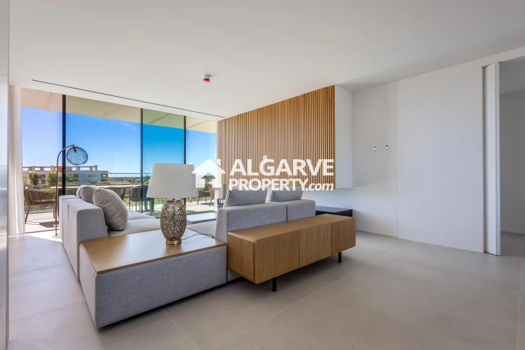 Apartamento T3 para Venda em Quarteira Foto 3