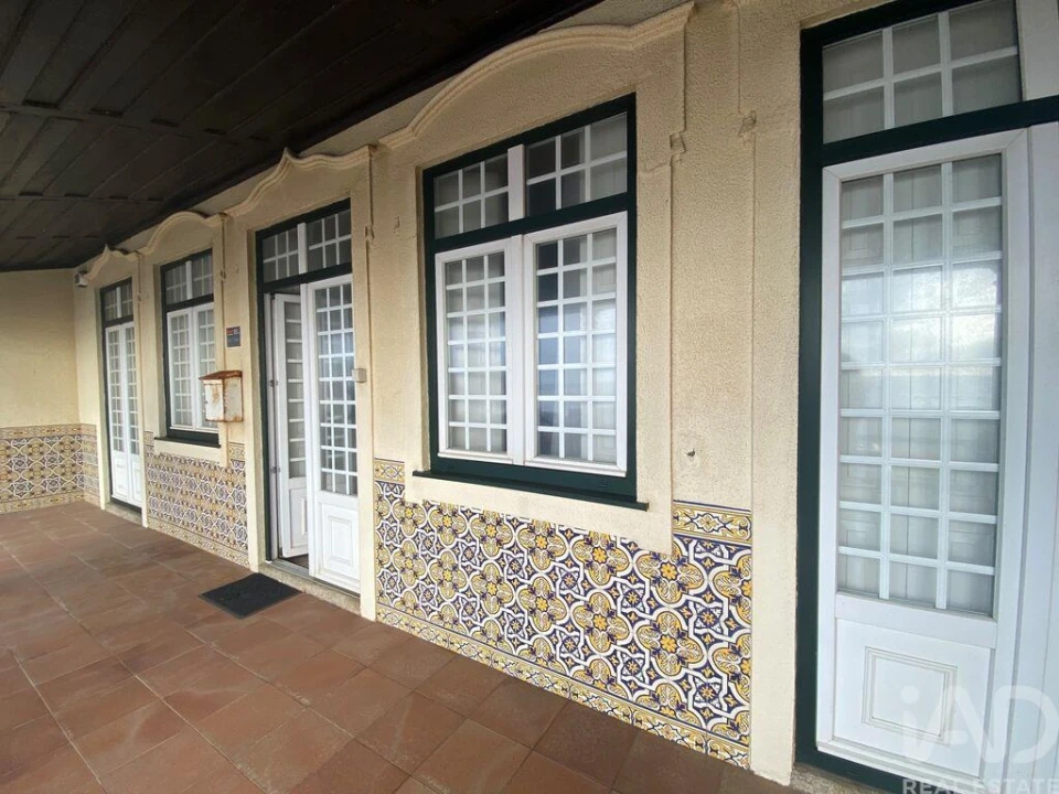 Moradia T5 para Venda em São Felix da Marinha Foto 5