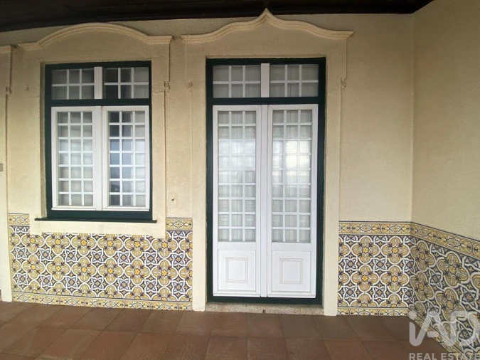 Moradia T5 para Venda em São Felix da Marinha Foto 4