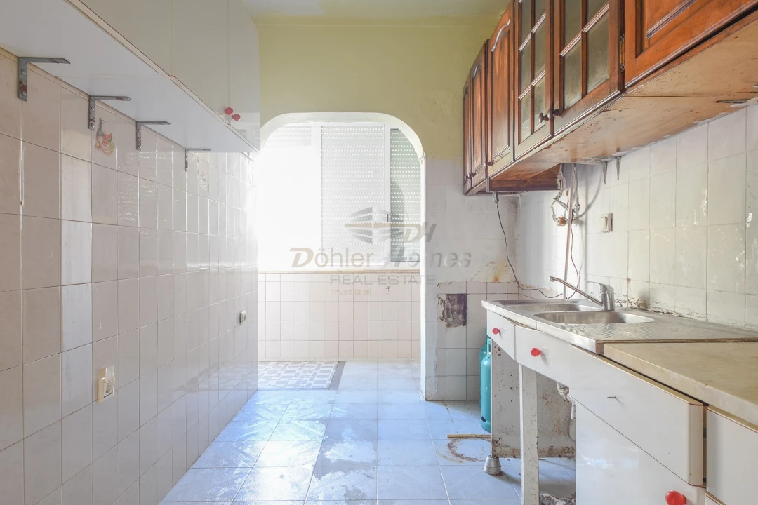 Apartamento T3 para Venda em Agualva e Mira-Sintra Foto 11