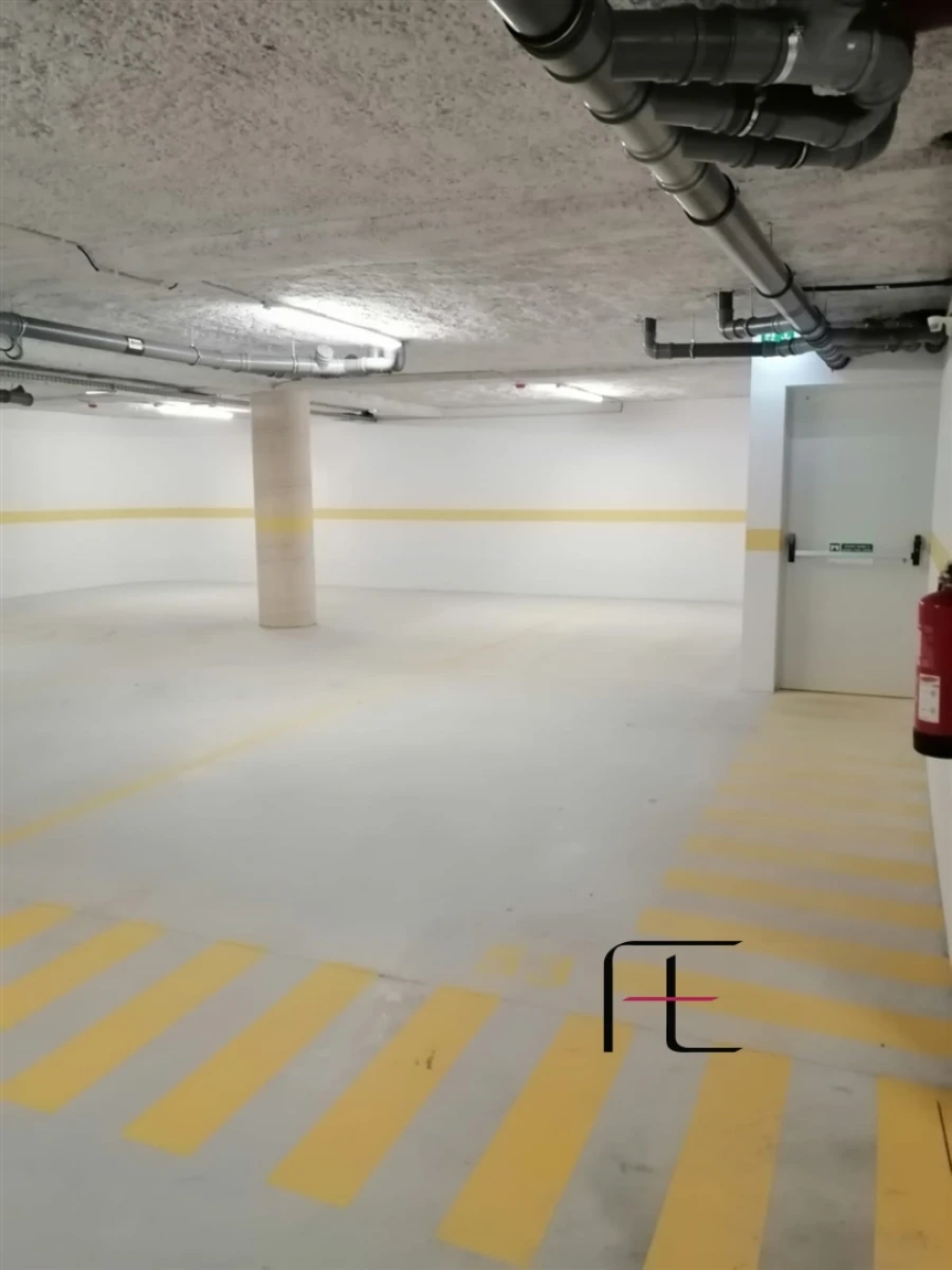 Apartamento T2 para Venda em Mafamude e Vilar do Paraíso Foto 26