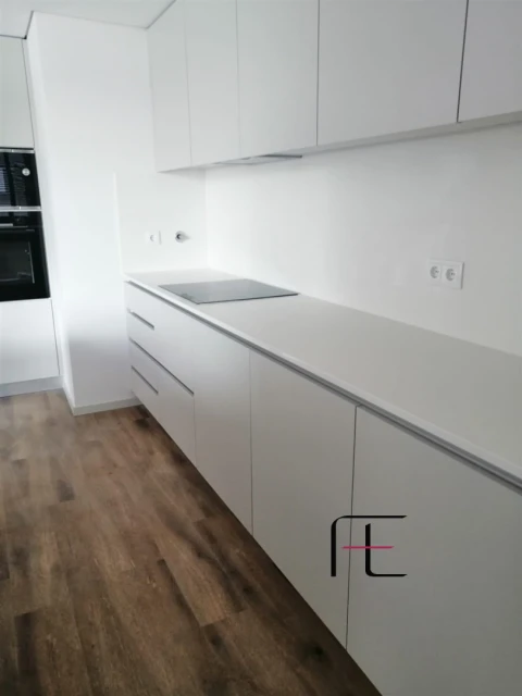 Apartamento T2 para Venda em Mafamude e Vilar do Paraíso