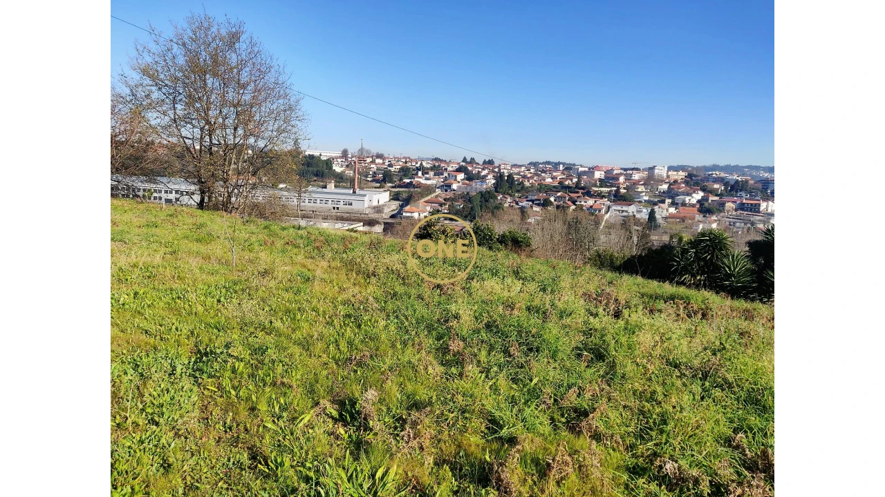 Terreno para Venda em São Tomé de Negrelos Foto 16