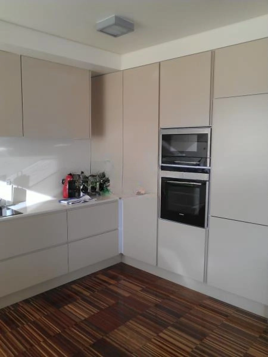 Moradia T6 para Venda em Lanhelas Foto 7