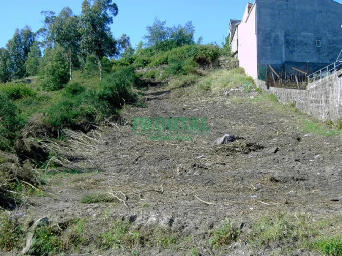 Terreno para Venda em Castêlo da Maia Foto 8
