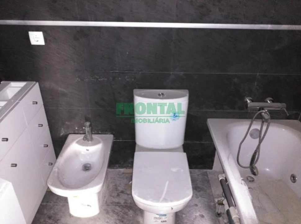 Apartamento T3 para Venda em Paranhos Foto 8