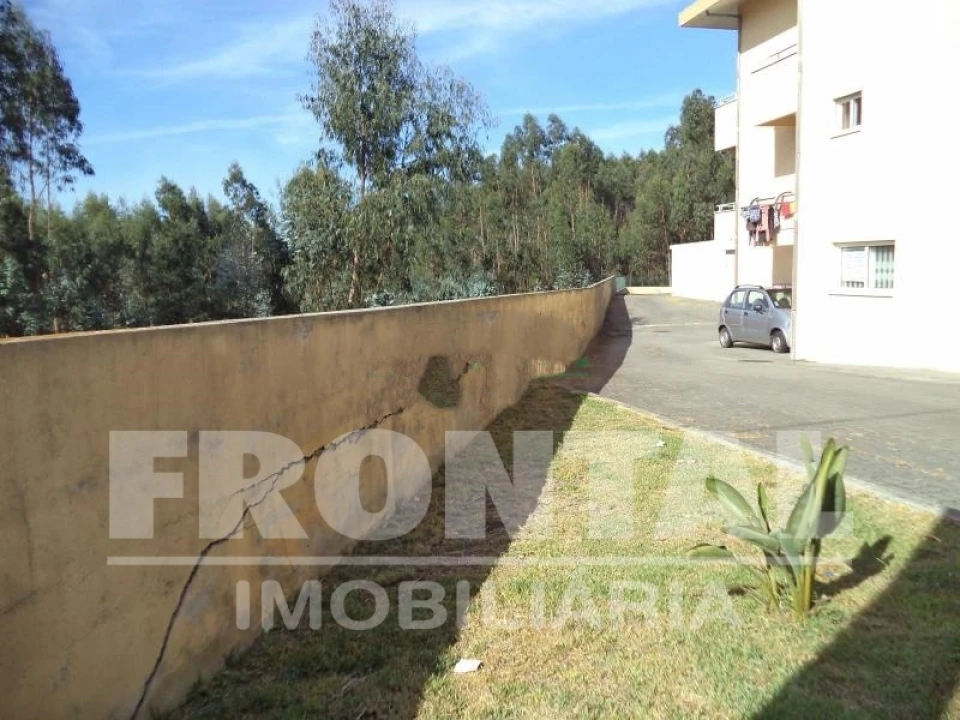 Loja para Venda em Coronado (São Romão e São Mamede) Foto 10