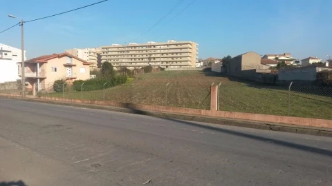 Terreno para Venda em Coronado (São Romão e São Mamede)