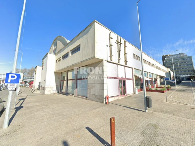 Loja para Venda em Matosinhos e Leça da Palmeira Foto 7