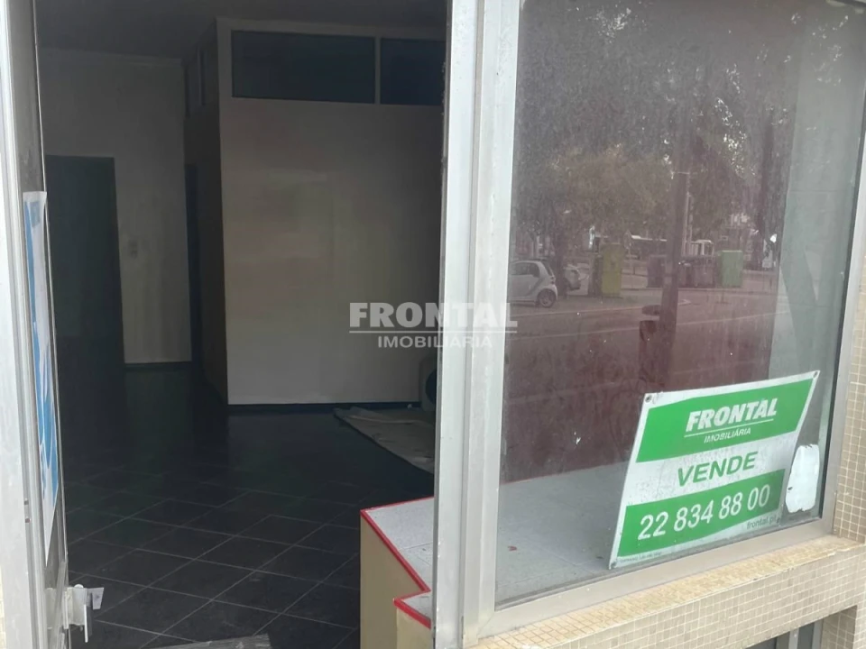 Loja para Venda em Matosinhos e Leça da Palmeira Foto 3