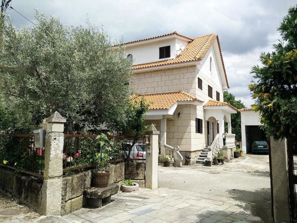 Quinta T0 para Venda em Madalena e Samaiões Foto 1