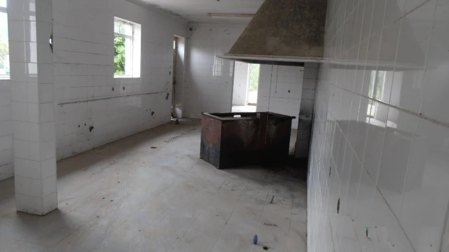 Negócio para Venda em Nelas Foto 13