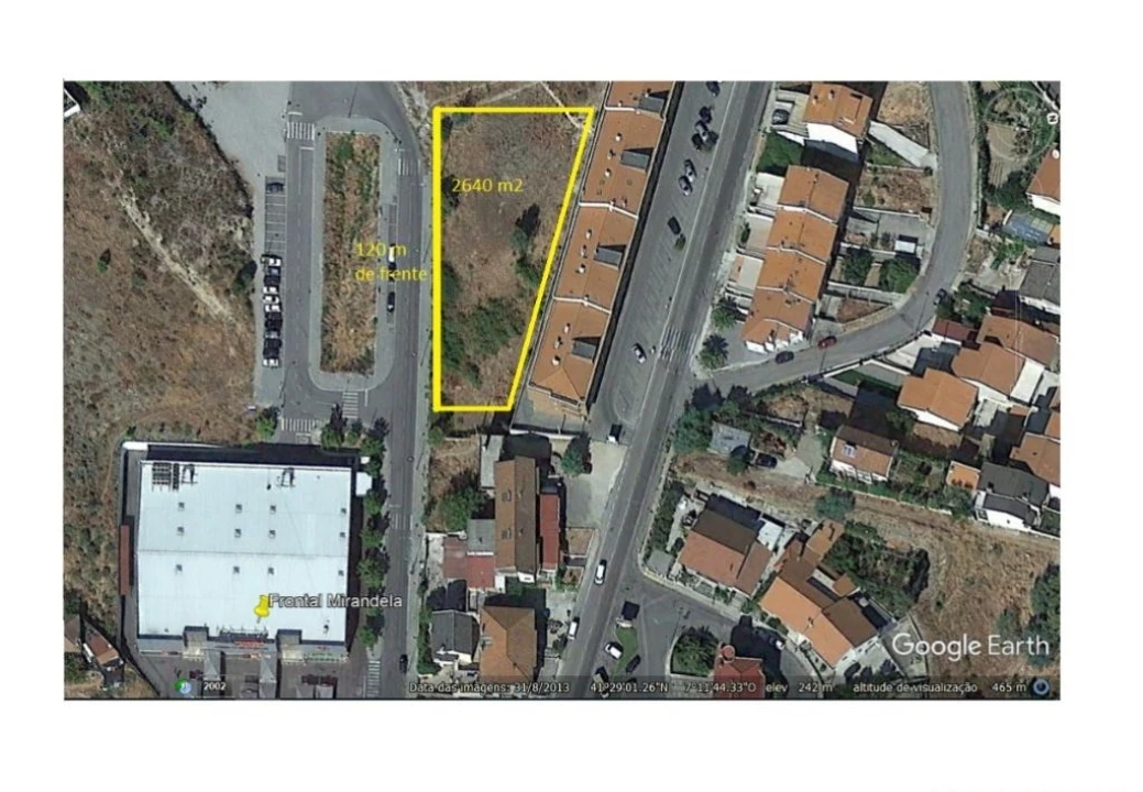 Terreno para Venda em Mirandela Foto 1
