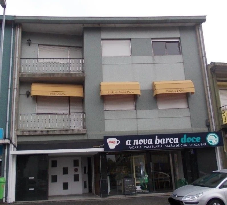 Negócio para Venda em Rio Tinto Foto 2