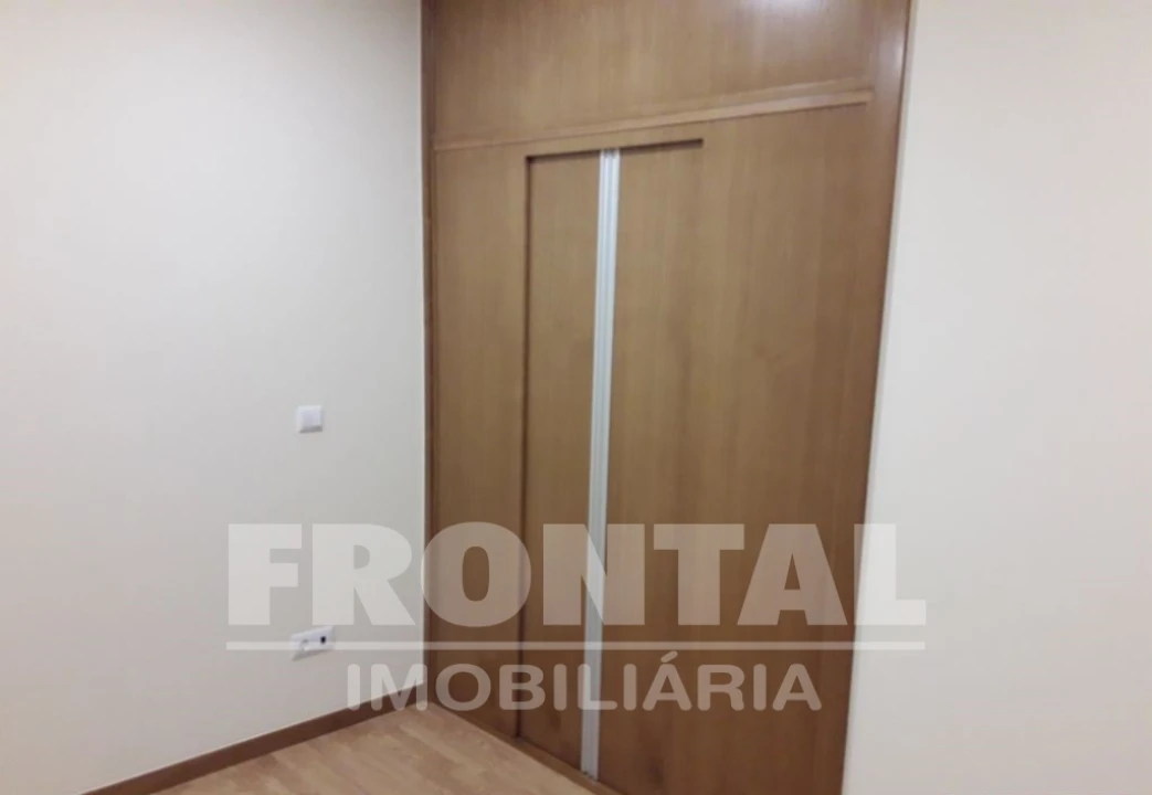 Moradia T4 para Venda em Mirandela Foto 5