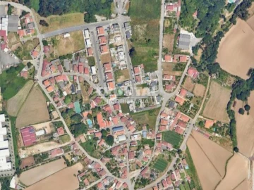 Terreno para Venda em Castêlo da Maia