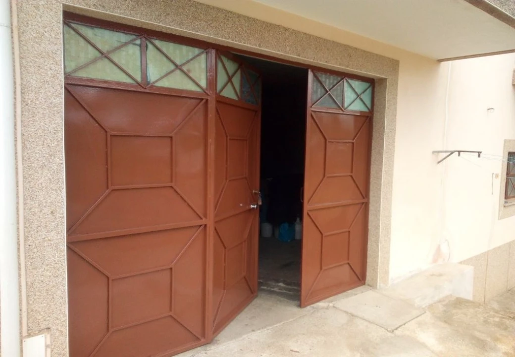 Moradia T4 para Venda em Carvalhais Foto 16